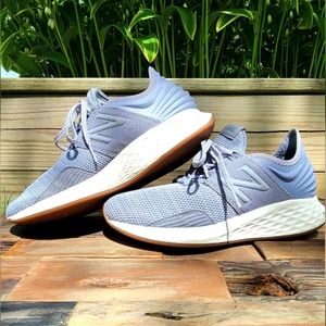 New Balance women's Grey Fresh Foam Roav running shoes size 7.5